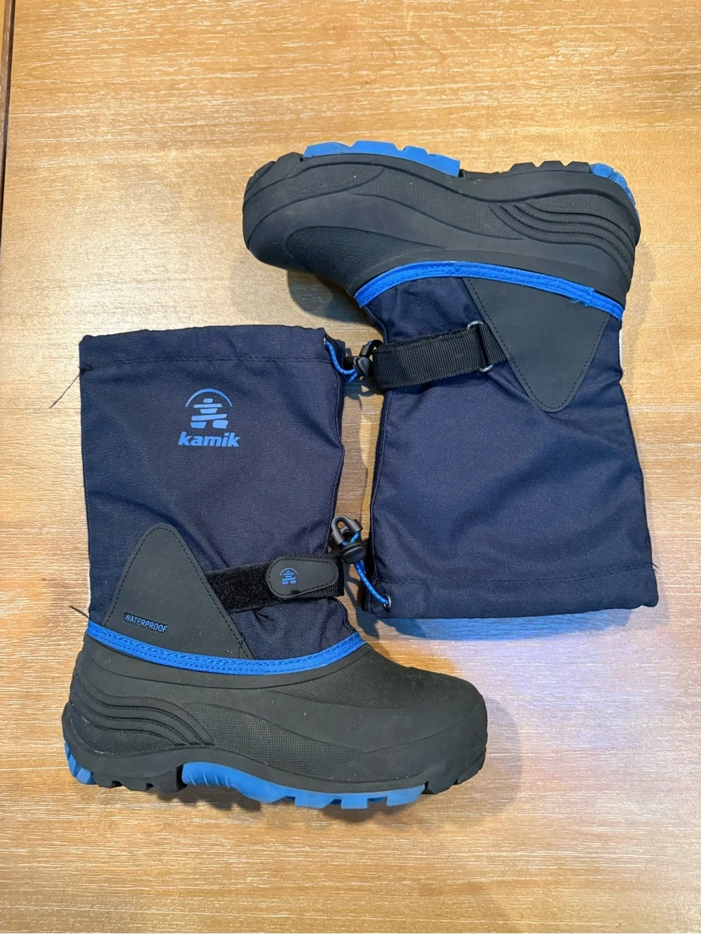 Kamik Youth Waterbug 5 Winter Snow Boot Waterproof Black Blue Size 4